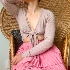 Light pink front-tie top